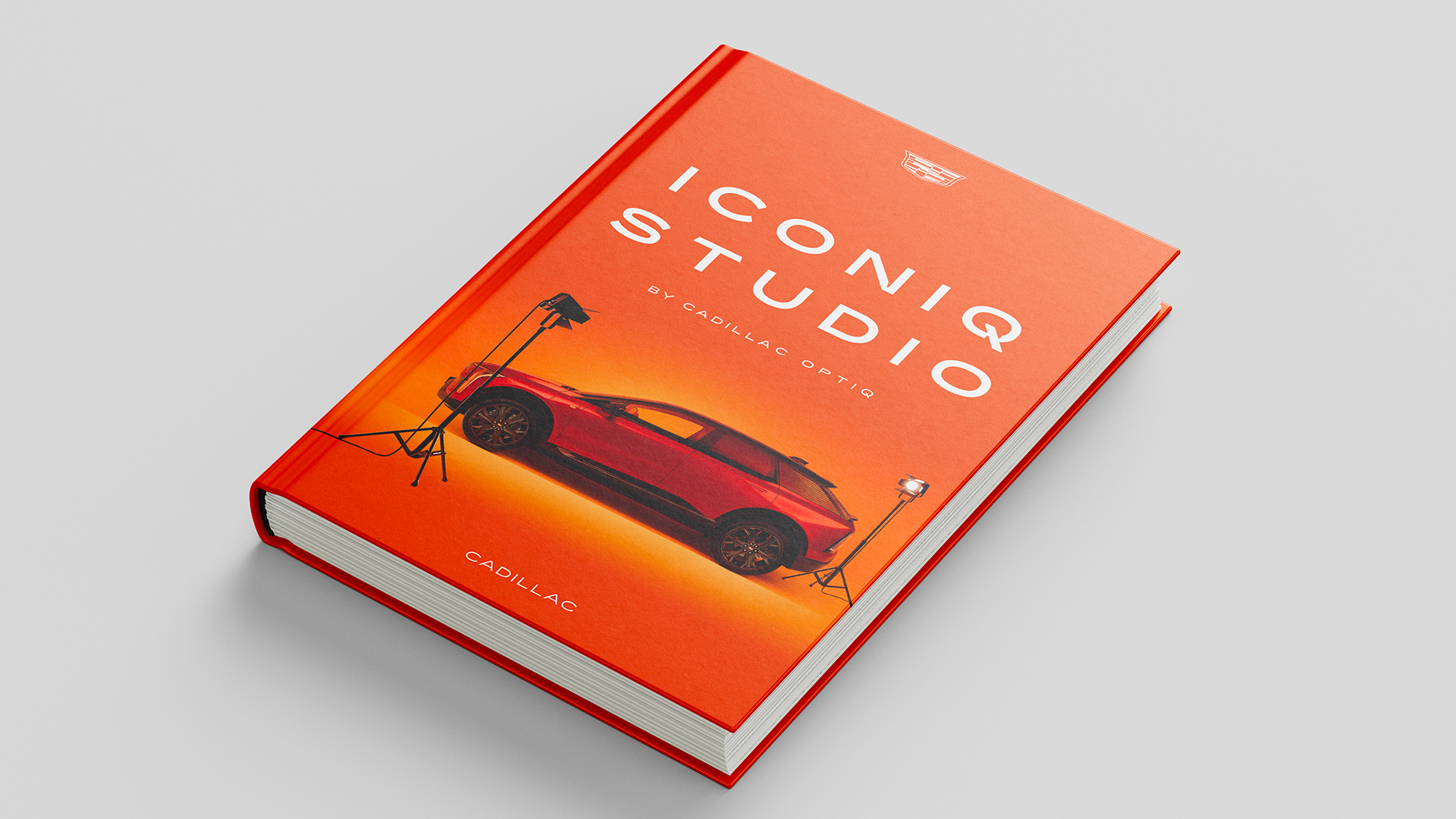 CADILLAC_BOOK_01